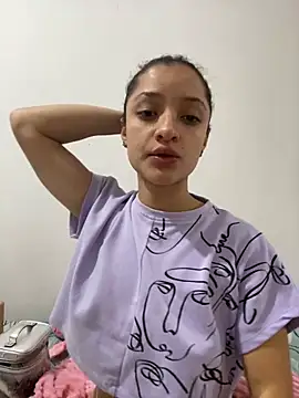 Alicia ALICIA online show from June 17, 2026, 10:54 pm