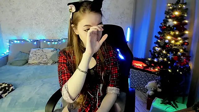 LissaCain online show from December 20, 2025, 3:52 pm