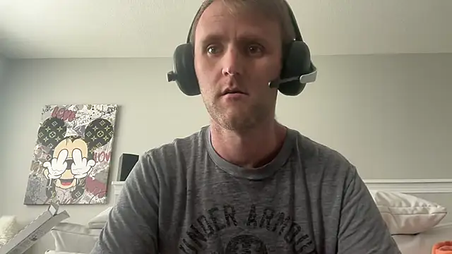25flyboy25 online show from June 22, 2026, 6:27 pm