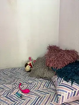 Snapshot of alondra_darling chatting on March 19, 2025, 6:12 pm alondra darling online show from March 19, 2025, 6:12 pm