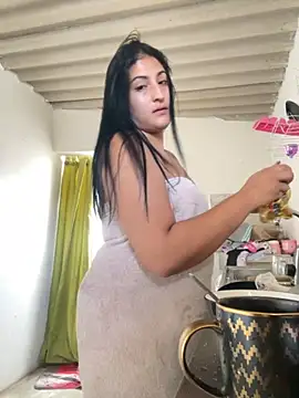 Snapshot of alondra_darling chatting on September 19, 2025, 3:02 pm alondra darling online show from September 19, 2025, 3:02 pm