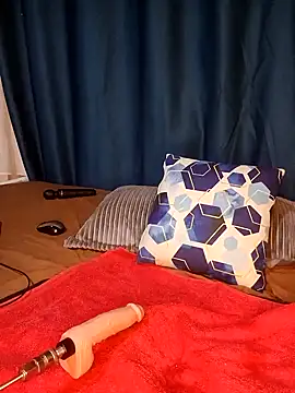 Snapshot of queen_arianna chatting on December 27, 2024, 8:02 am queen arianna online show from December 27, 2024, 8:02 am