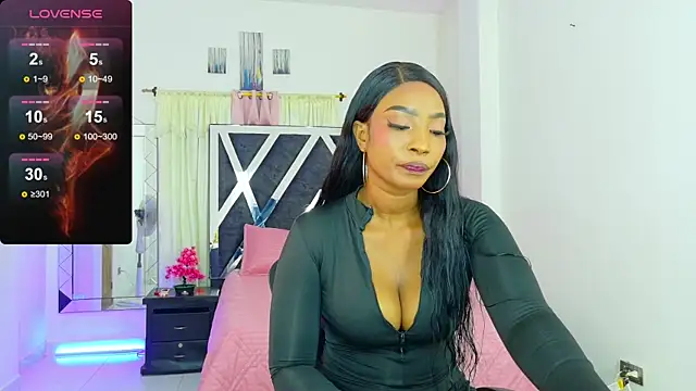 Snapshot of samantha-rose2 chatting on June 23, 2026, 1:36 am samantha-rose2 online show from June 23, 2026, 1:36 am