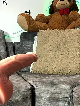 BrianaHazel online show from January 15, 2026, 2:05 am