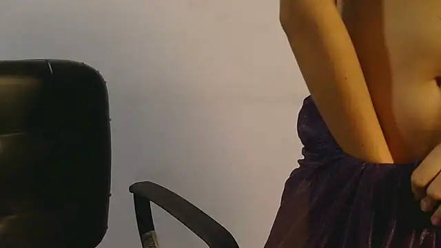 sexy twisha online show from March 18, 2025, 3:20 am