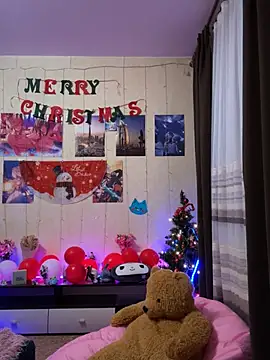 Snapshot of Heart_Ass chatting on December 29, 2024, 6:03 am Heart Ass online show from December 29, 2024, 6:03 am