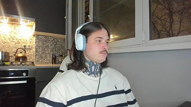  torfin  online show from January 8, 2025, 4:33 pm