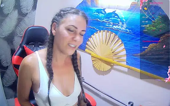 Catbaby32 online show from September 10, 2025, 8:53 pm