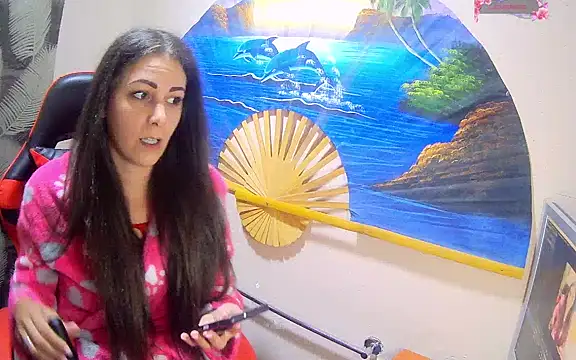 Catbaby32 online show from October 7, 2025, 8:17 pm