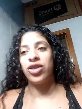 Snapshot of Shura_xxxBig chatting on March 2, 2025, 12:42 am Shura xxxBig online show from March 2, 2025, 12:42 am