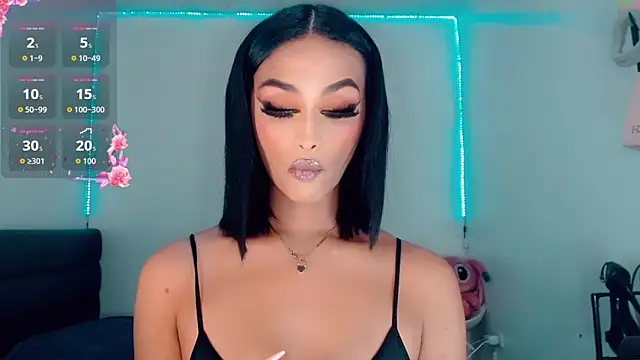 Snapshot of _Riannagarcia_ chatting on October 23, 2025, 3:17 am Riannagarcia online show from October 23, 2025, 3:17 am