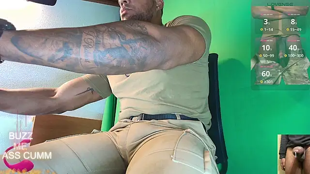 Snapshot of hot_black3 chatting on July 7, 2026, 1:48 pm hot black3 online show from July 7, 2026, 1:48 pm
