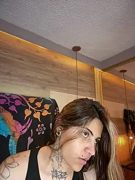 Snapshot of Cori_Paige chatting on June 13, 2026, 4:10 am Cori Paige online show from June 13, 2026, 4:10 am