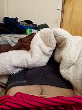 Adee21e online show from November 11, 2025, 1:00 pm