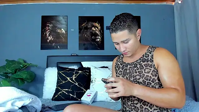 Snapshot of francesco_evan chatting on September 19, 2025, 9:26 pm francesco evan online show from September 19, 2025, 9:26 pm