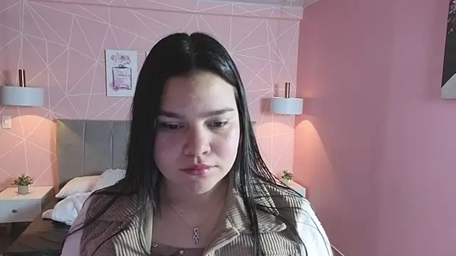zara  sweet online show from June 10, 2026, 1:32 pm