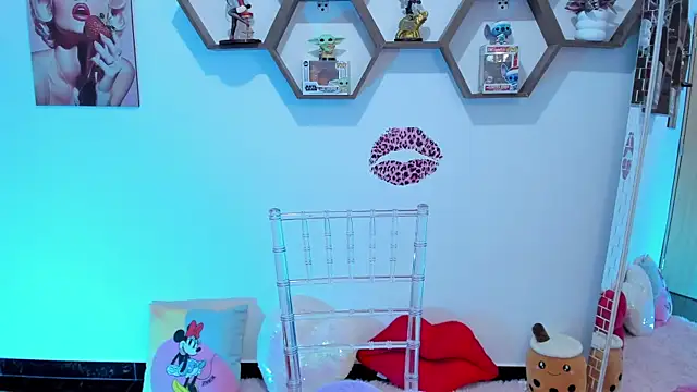 Snapshot of SharonSander chatting on February 27, 2025, 7:34 am SharonSander online show from February 27, 2025, 7:34 am