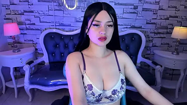 Snapshot of carlie_mayer_v chatting on December 18, 2024, 4:31 am carlie mayer v online show from December 18, 2024, 4:31 am