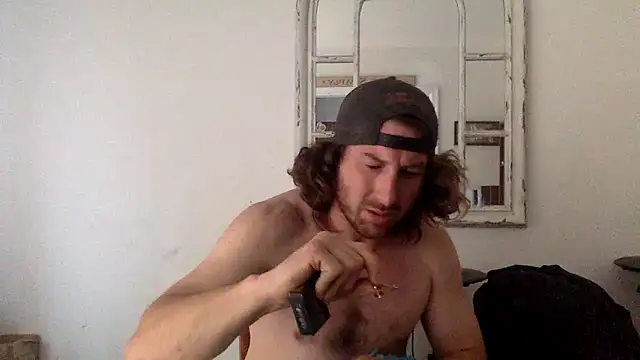 Snapshot of sirchubster chatting on May 11, 2026, 2:45 pm sirchubster online show from May 11, 2026, 2:45 pm