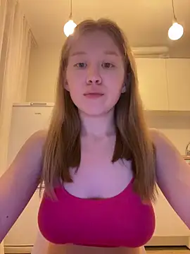 Snapshot of Eva_Weyne chatting on May 25, 2026, 6:58 pm Eva Weyne online show from May 25, 2026, 6:58 pm