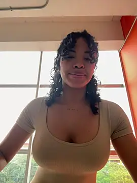 Brunettexio online show from February 14, 2025, 2:12 pm