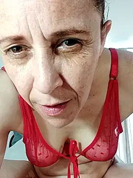 Snapshot of Emilyjunn chatting on September 23, 2025, 5:16 pm Emilyjunn online show from September 23, 2025, 5:16 pm