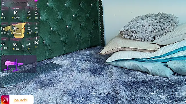 Levii Ackermann online show from March 18, 2025, 2:15 pm