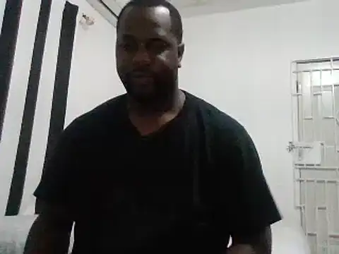 Snapshot of Bighood_T chatting on January 2, 2025, 2:11 am Bighood T online show from January 2, 2025, 2:11 am