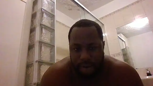 Snapshot of Bighood_T chatting on October 20, 2025, 4:46 am Bighood T online show from October 20, 2025, 4:46 am