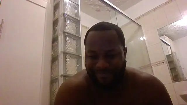 Snapshot of Bighood_T chatting on February 5, 2026, 4:50 am Bighood T online show from February 5, 2026, 4:50 am