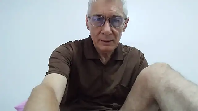 Snapshot of BIGUNCUTHARDCOCK chatting on June 30, 2026, 12:22 am BIGUNCUTHARDCOCK online show from June 30, 2026, 12:22 am