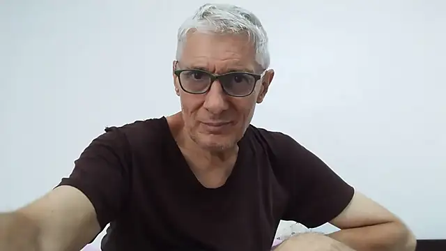 Snapshot of BIGUNCUTHARDCOCK chatting on July 5, 2026, 4:19 am BIGUNCUTHARDCOCK online show from July 5, 2026, 4:19 am