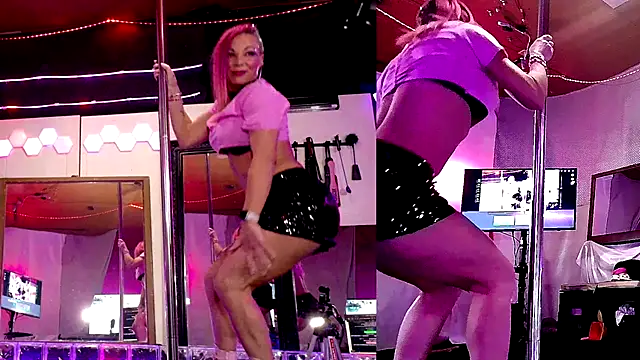 Snapshot of MadisonMarie chatting on February 15, 2025, 5:30 am MadisonMarie online show from February 15, 2025, 5:30 am