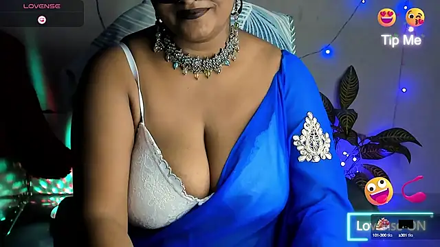 Love Winss online show from September 30, 2025, 5:18 pm