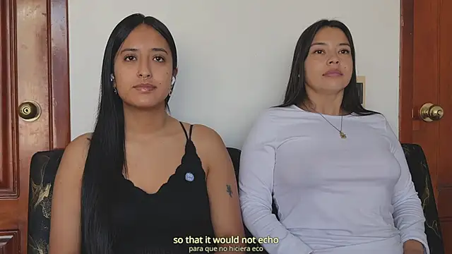 Snapshot of 2SummerLove1 chatting on November 7, 2025, 2:06 pm 2SummerLove1 online show from November 7, 2025, 2:06 pm