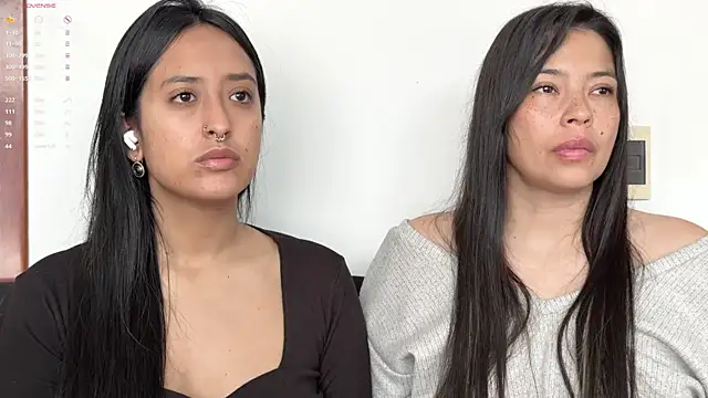 Snapshot of 2SummerLove1 chatting on February 10, 2026, 3:05 pm 2SummerLove1 online show from February 10, 2026, 3:05 pm