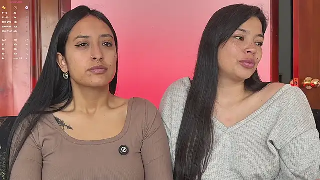 Snapshot of 2SummerLove1 chatting on March 8, 2026, 2:32 pm 2SummerLove1 online show from March 8, 2026, 2:32 pm