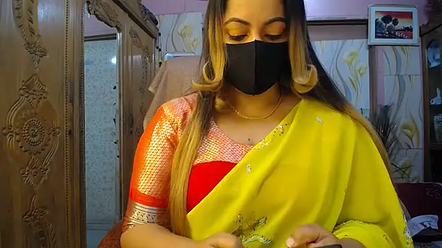 Snapshot of SohanaSabaSexy chatting on December 2, 2025, 1:00 am SohanaSabaSexy online show from December 2, 2025, 1:00 am