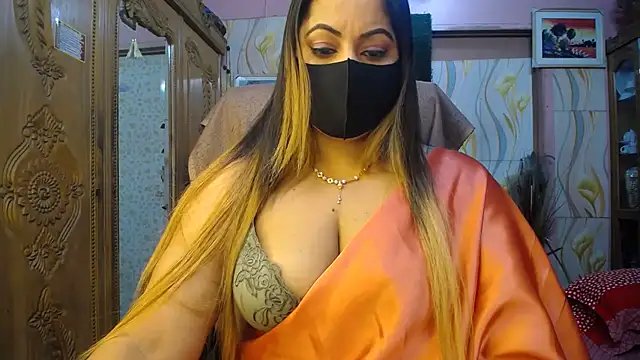 Snapshot of SohanaSabaSexy chatting on January 17, 2026, 5:05 pm SohanaSabaSexy online show from January 17, 2026, 5:05 pm