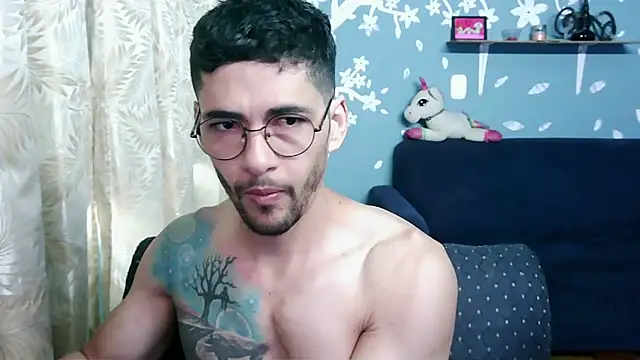 ponzothc online show from November 13, 2025, 8:52 pm