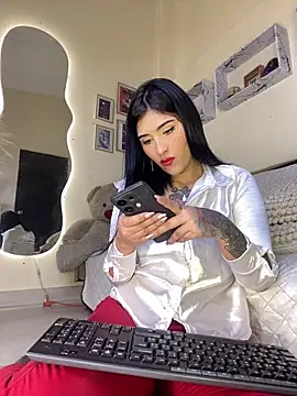 Snapshot of Sweetie_Arianna chatting on February 23, 2025, 7:22 am Sweetie Arianna online show from February 23, 2025, 7:22 am