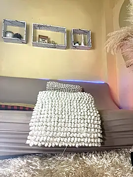 Snapshot of Sweetie_Arianna chatting on September 24, 2025, 5:33 am Sweetie Arianna online show from September 24, 2025, 5:33 am