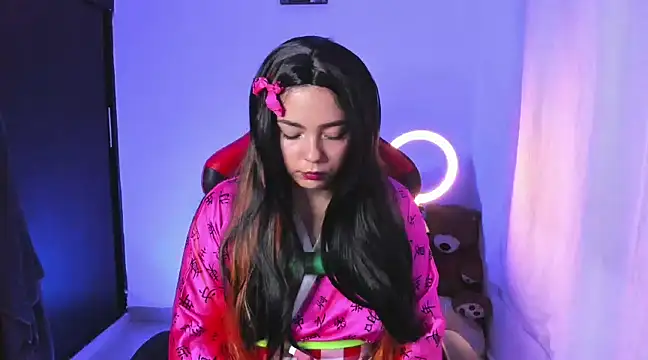 daarklover online show from March 5, 2025, 1:21 am