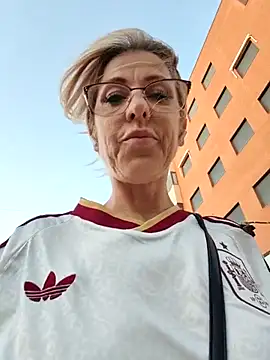 blondyruby online show from July 10, 2026, 7:16 pm