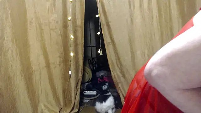 Snapshot of _Estelitta_5 chatting on January 17, 2025, 12:42 pm Estelitta 5 online show from January 17, 2025, 12:42 pm