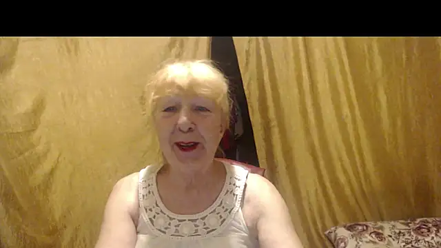 Snapshot of _Estelitta_5 chatting on September 27, 2025, 4:45 pm Estelitta 5 online show from September 27, 2025, 4:45 pm