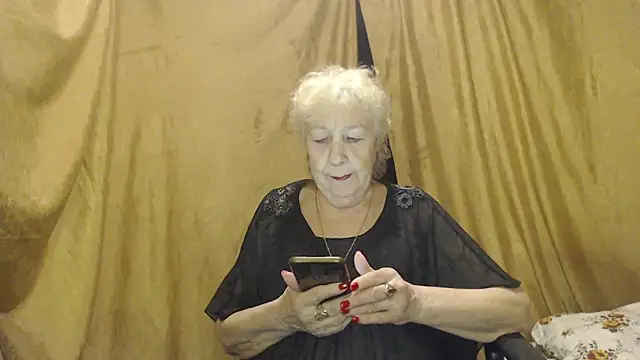  Estelitta 5 online show from February 6, 2026, 6:00 pm