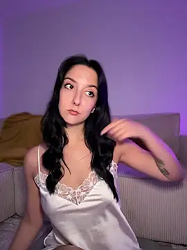Snapshot of _Juliette chatting on June 3, 2026, 7:08 pm Juliette online show from June 3, 2026, 7:08 pm