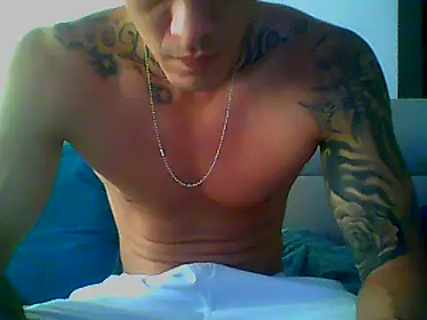 Skater29xx2 online show from February 17, 2025, 6:59 pm