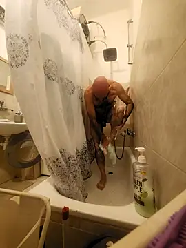 CTPuIITu3 online show from February 4, 2026, 8:14 pm